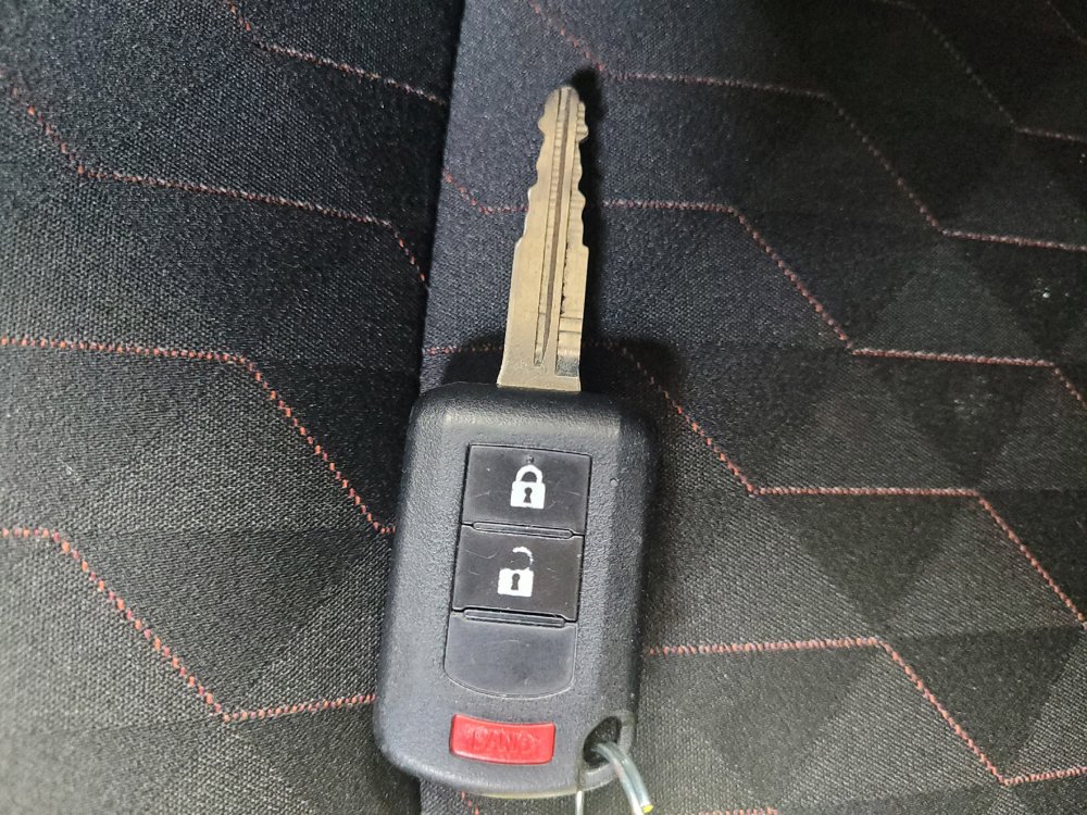 Used 2024 Mitsubishi Mirage ES FWD image 32