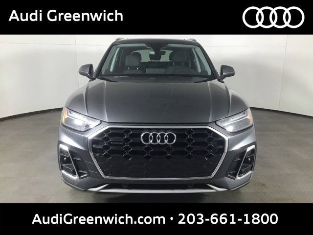 Used 2023 Audi Q5 2.0T Premium w/ Convenience Package AWD/4WD image 2