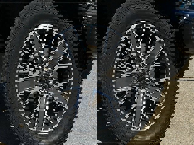 Used 2024 Jeep Wrangler High Altitude image 11