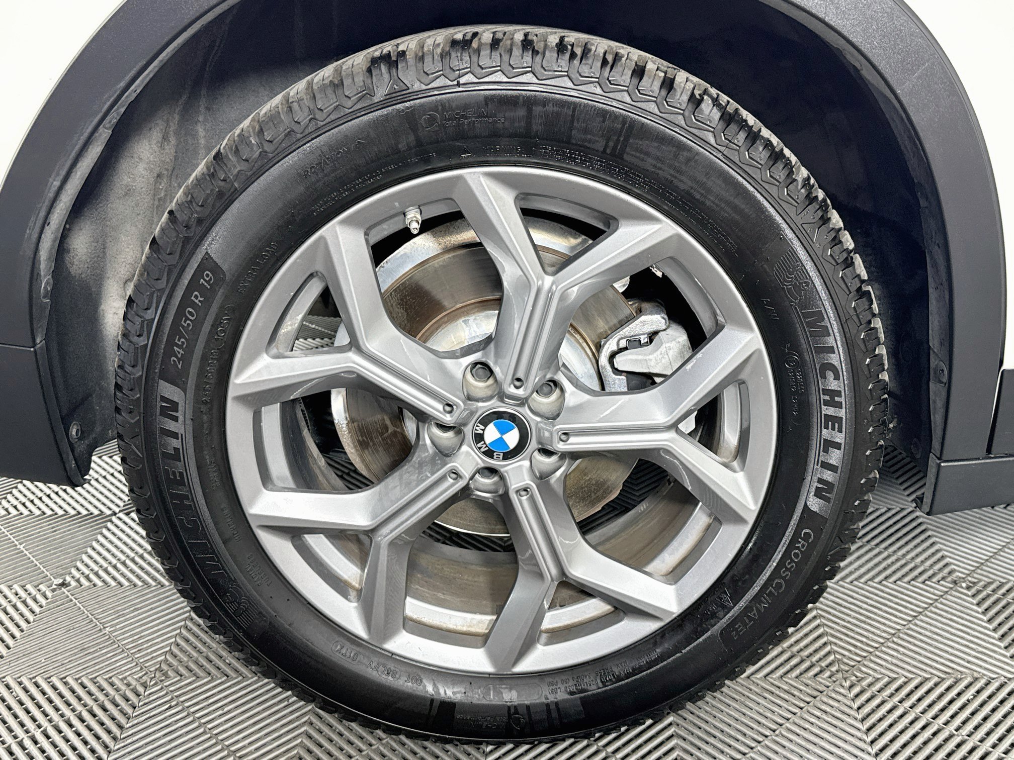 Used 2023 BMW X3 sDrive30i RWD image 41