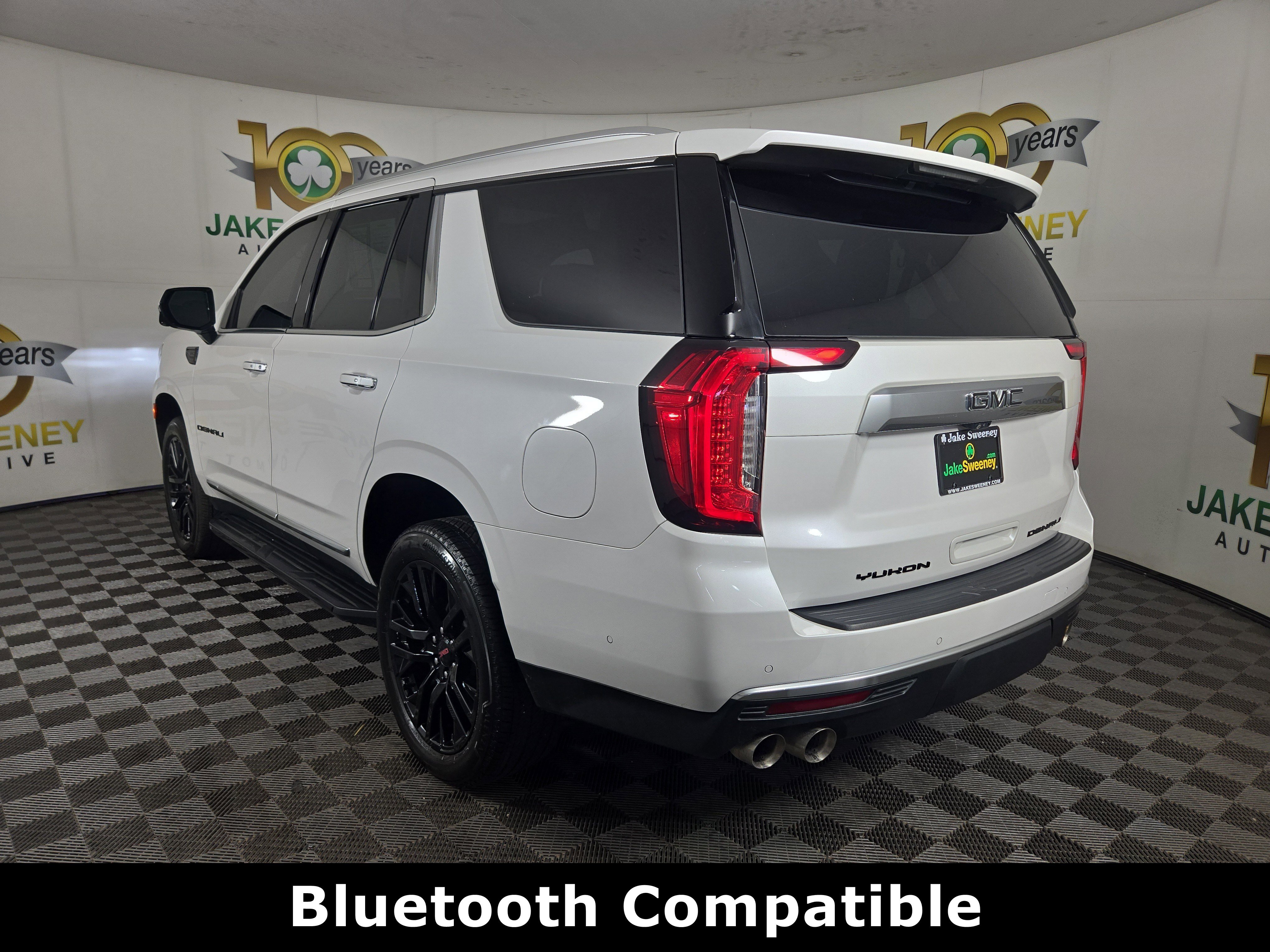 Certified 2024 GMC Yukon Denali w/ Advanced Technology Package AWD/4WD image 6