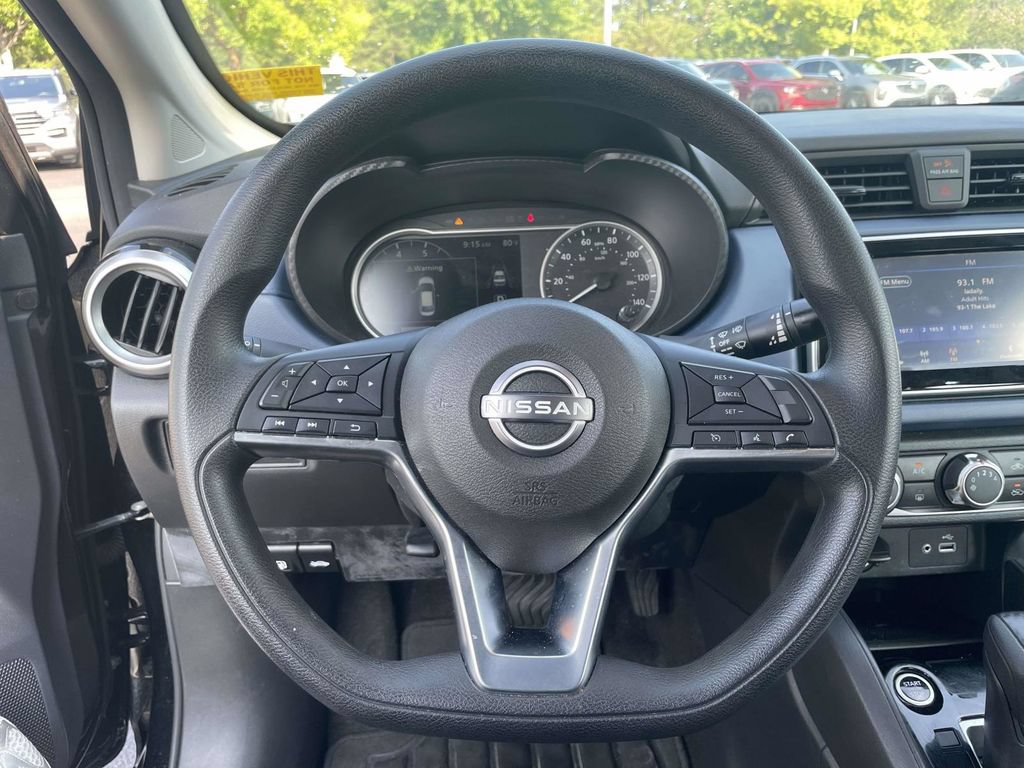 Used 2025 Nissan Versa SV FWD image 32