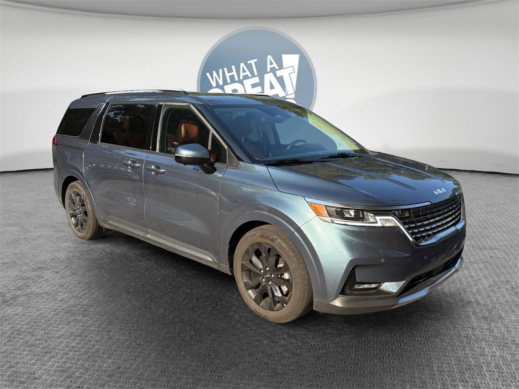 Certified 2024 Kia Carnival SX