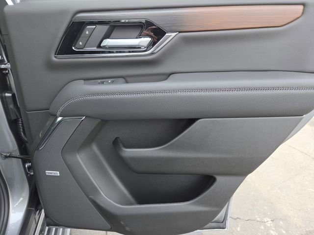 New 2026 GMC Yukon Denali w/ Denali Reserve Package image 32