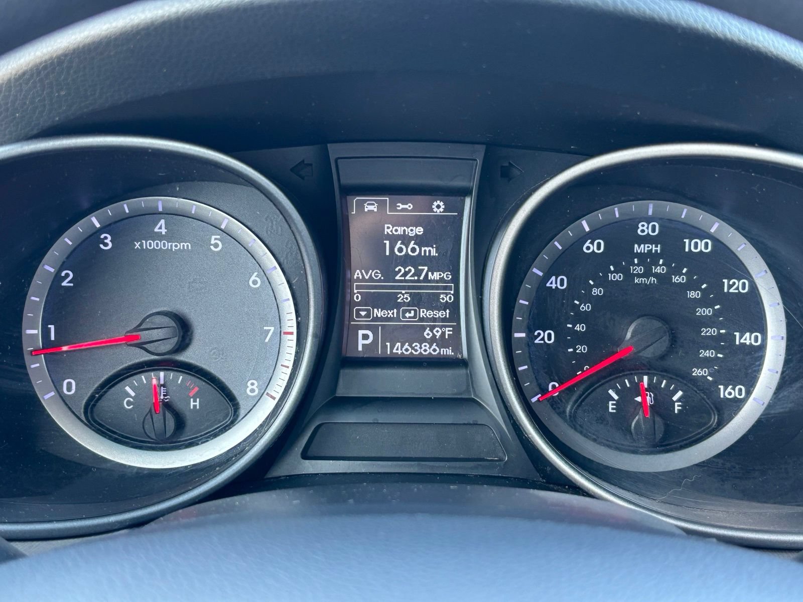 Used 2014 Hyundai Santa Fe Sport FWD image 23