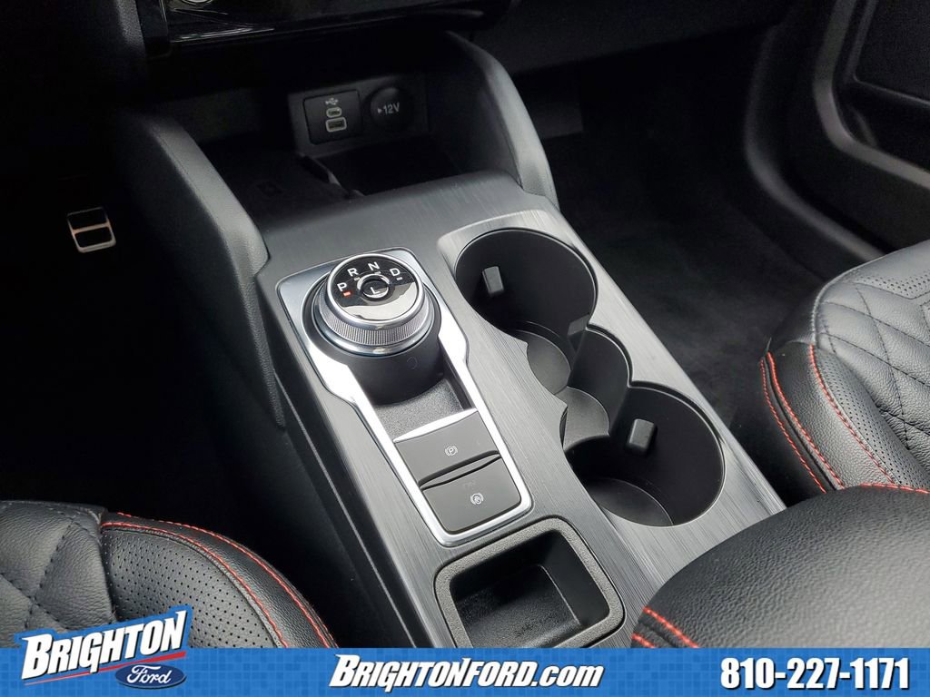 Used 2024 Ford Escape ST-Line Elite w/ Premium Technology Package image 31