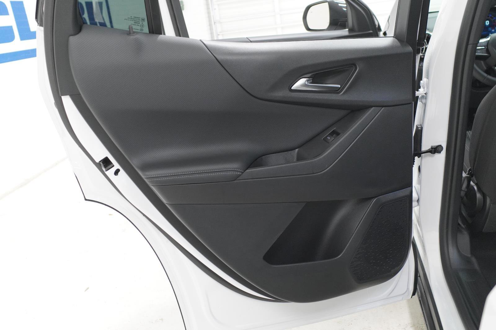 New 2026 Chevrolet Equinox LT w/ Midnight Edition image 29