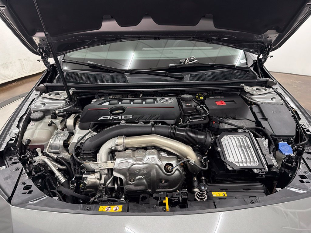 Used 2025 Mercedes-Benz CLA 35 AMG 4MATIC image 31