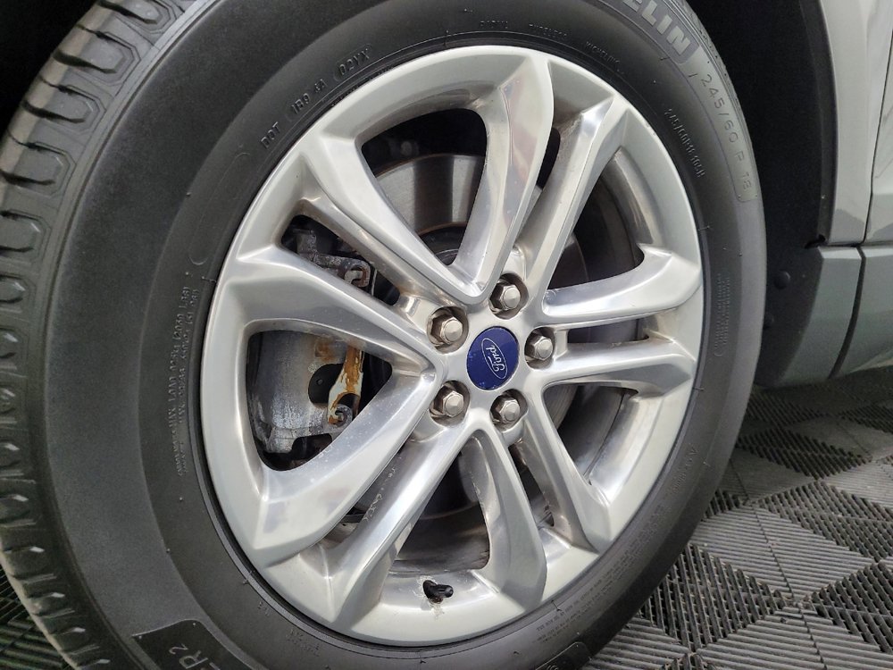 Used 2016 Ford Edge SEL w/ Equipment Group 201A AWD/4WD image 31