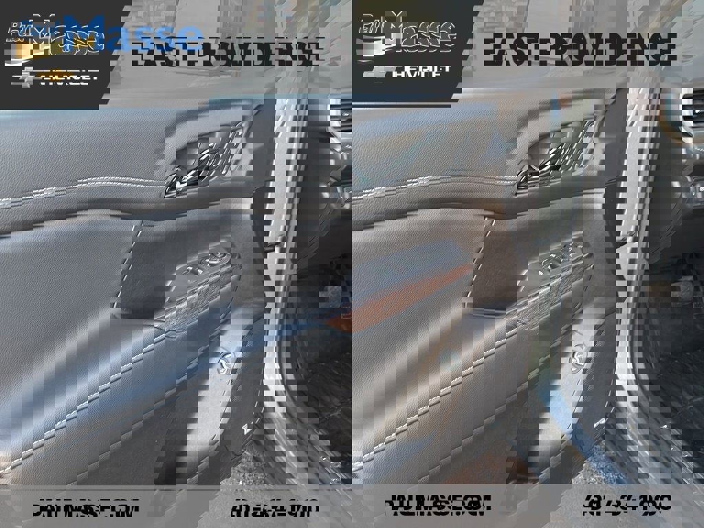 Certified 2022 GMC Acadia Denali w/ Denali Ultimate Package image 10