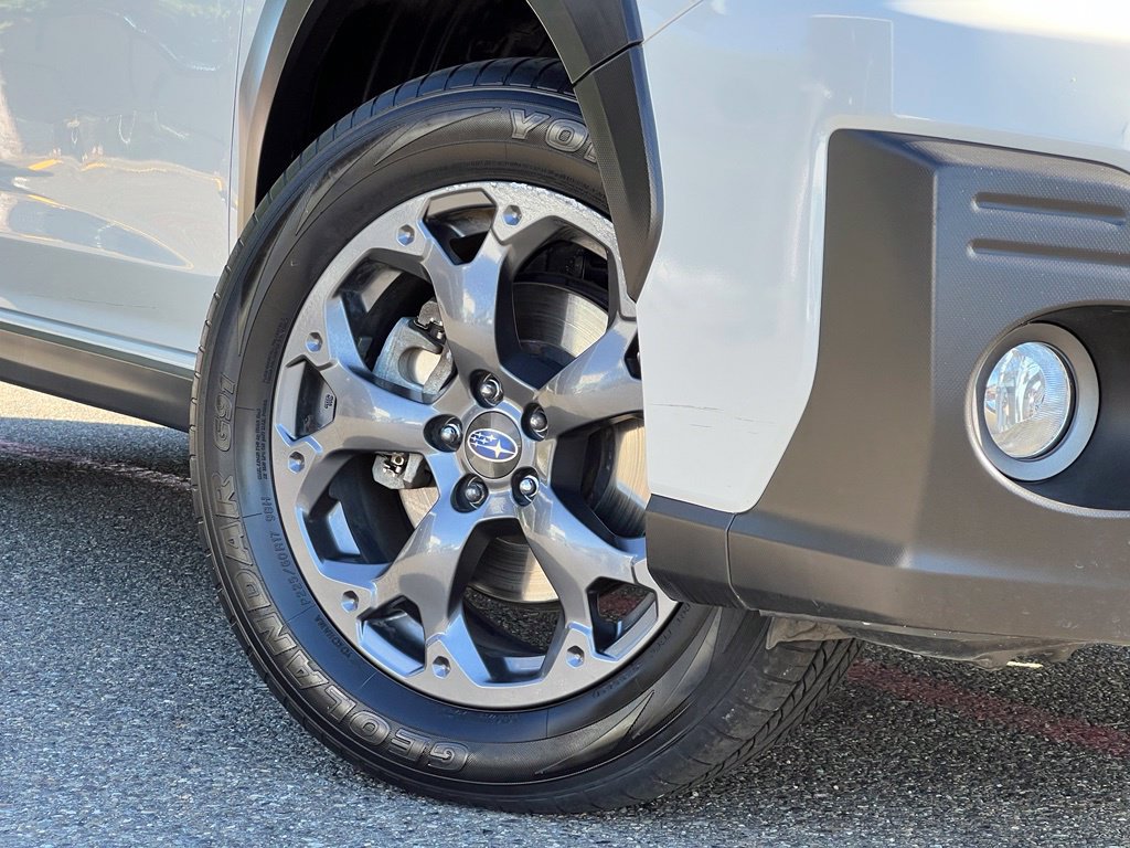 Used 2021 Subaru Crosstrek 2.5i Sport w/ Moonroof Package AWD/4WD image 2