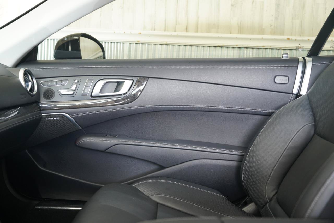Used 2017 Mercedes-Benz SL 450 image 33