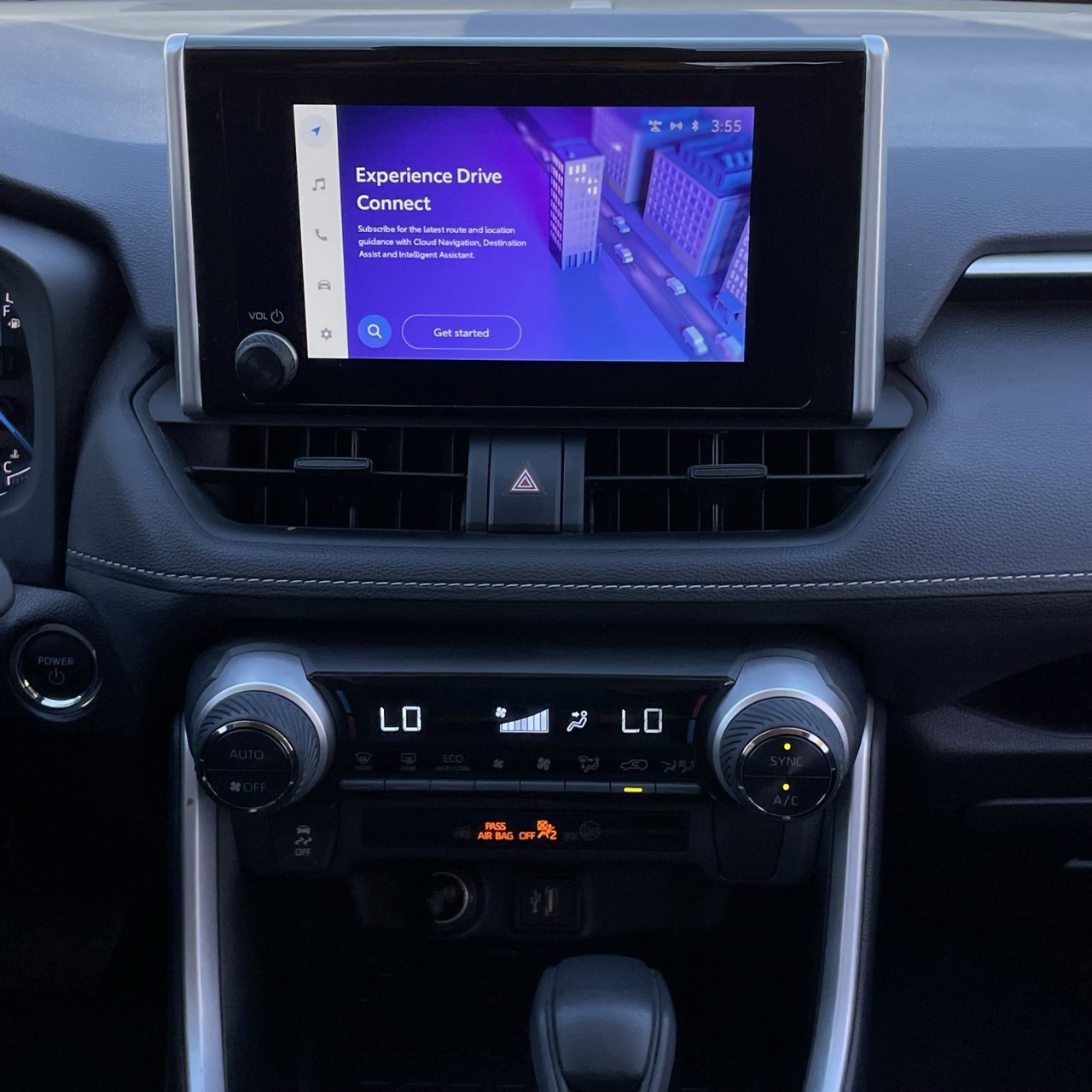 Used 2025 Toyota RAV4 XLE image 18