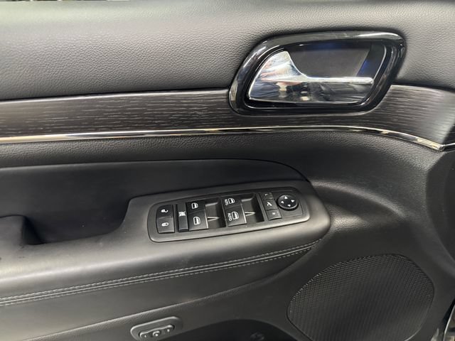 Used 2021 Jeep Grand Cherokee High Altitude AWD/4WD image 29