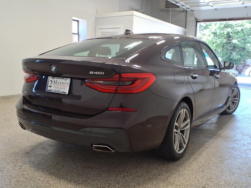 Used 2018 BMW 640i Gran Turismo xDrive AWD/4WD image 3