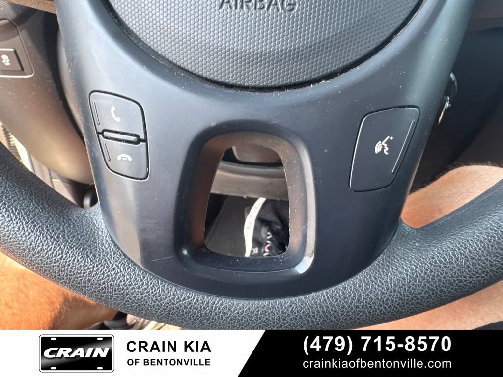Used 2012 Kia Soul FWD image 22