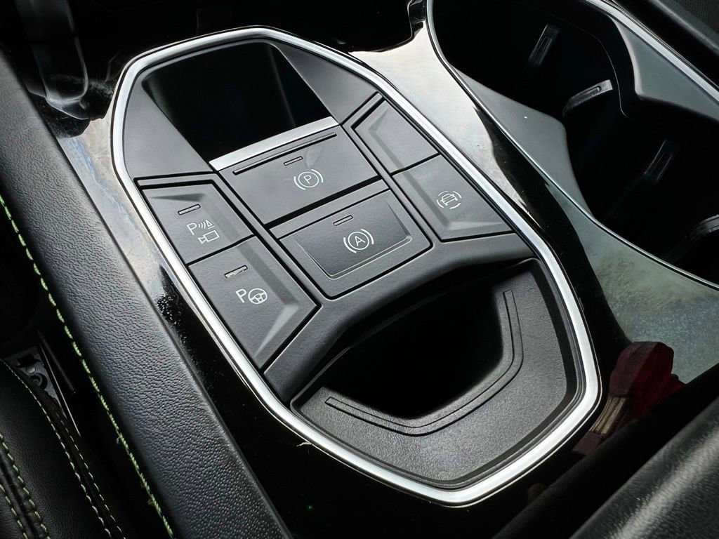 Used 2022 Lamborghini Urus image 82