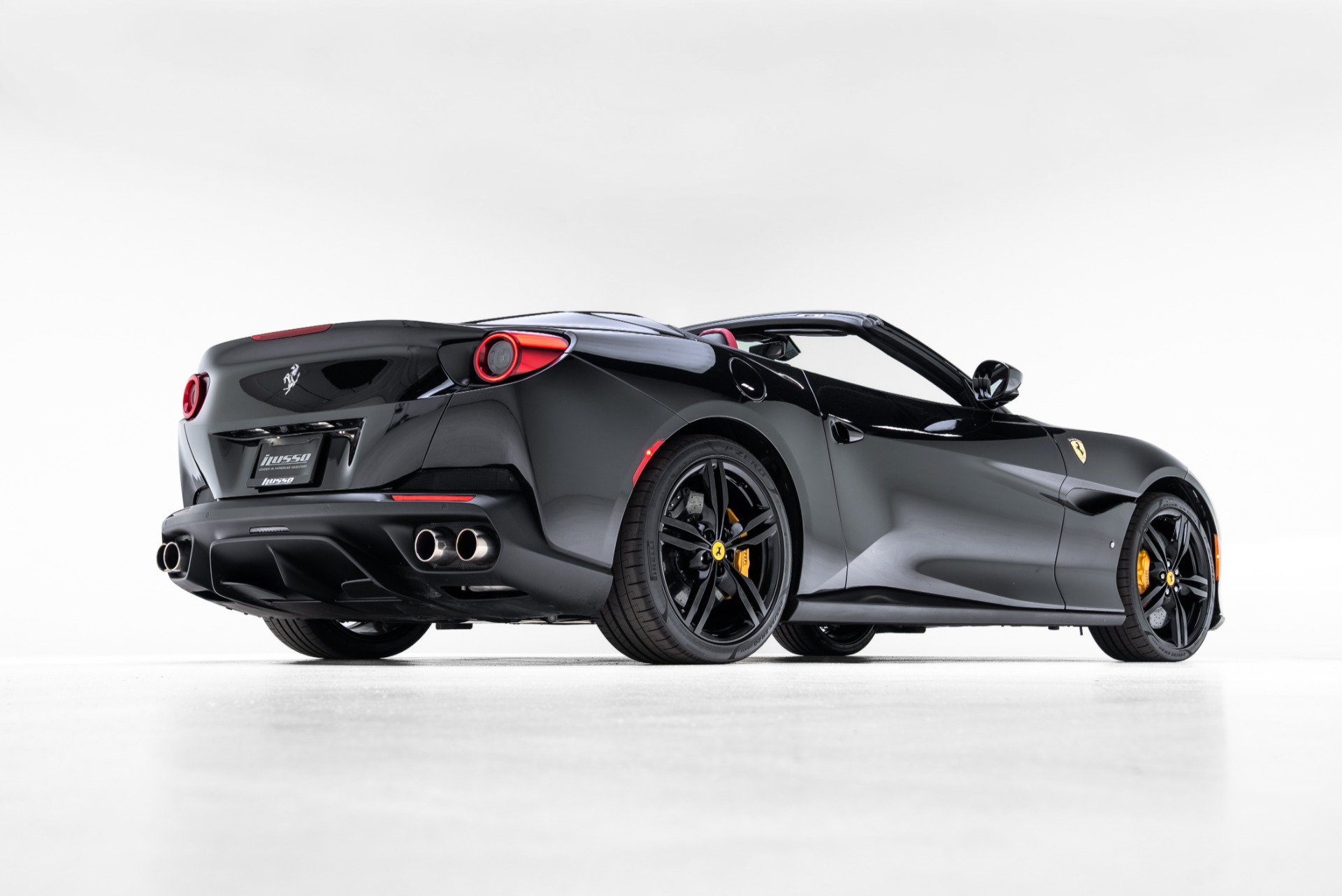 Used 2019 Ferrari Portofino RWD image 5