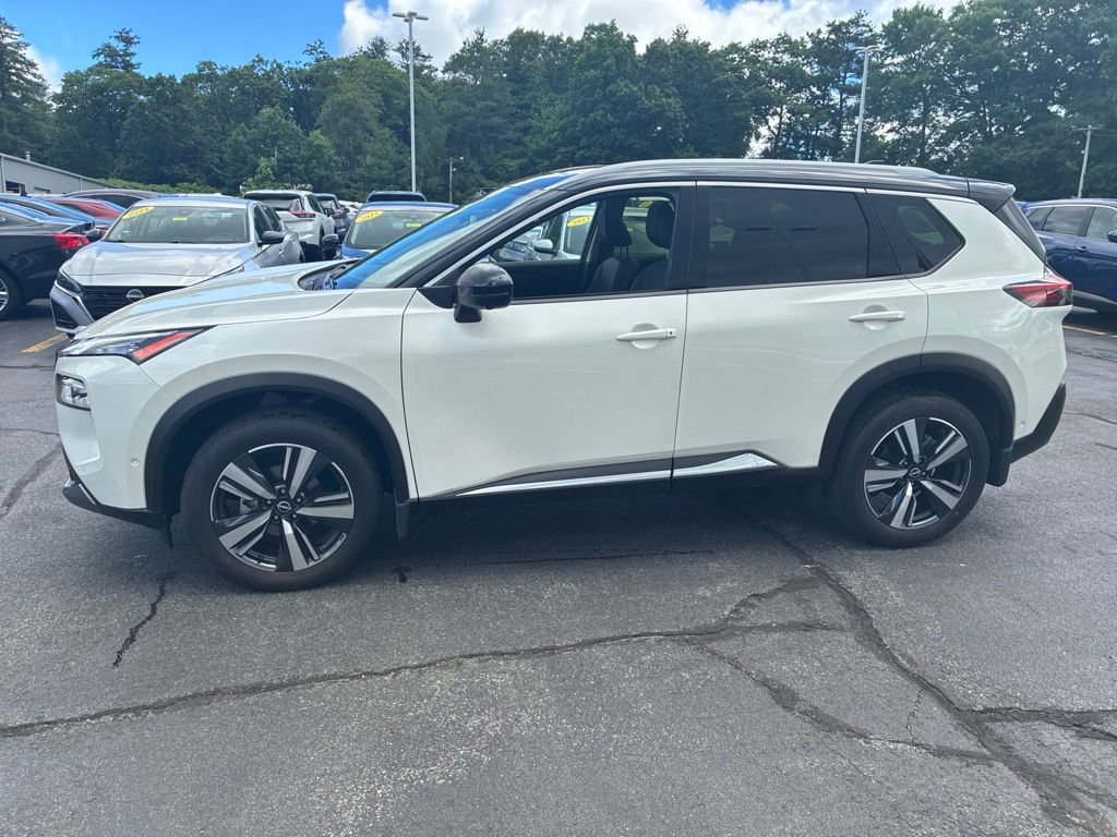 Certified 2023 Nissan Rogue SL w/ SL Premium Package AWD/4WD image 4