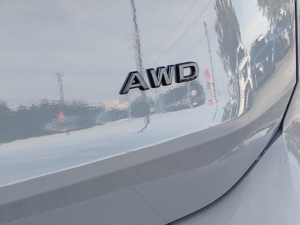 New 2026 Nissan Rogue Dark Armor AWD/4WD image 5