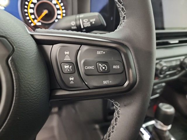 New 2025 Jeep Gladiator Sport image 21