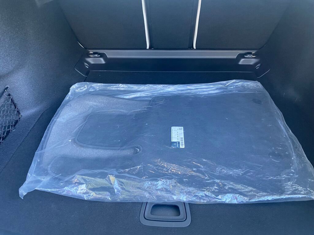 Certified 2023 Mercedes-Benz C 300 4MATIC Sedan image 19