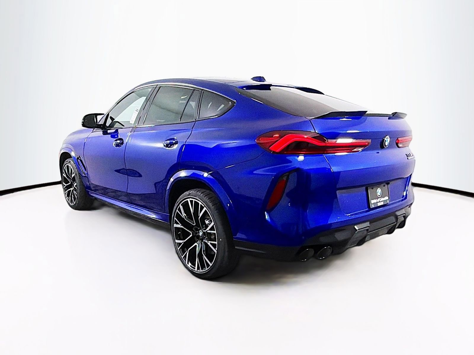 New 2026 BMW X6 M Competition w/ Executive Package AWD/4WD image 5