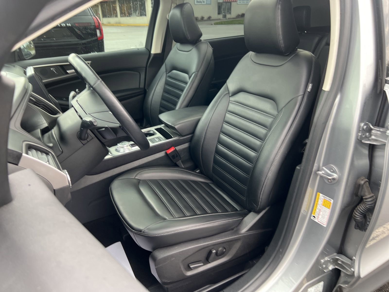 Used 2022 Ford Edge SEL w/ Convenience Package AWD/4WD image 22