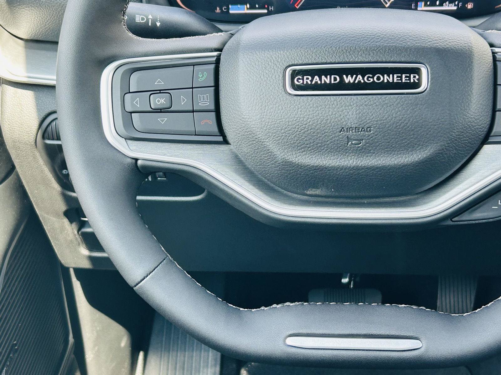 New 2026 Jeep Grand Wagoneer 4WD image 18