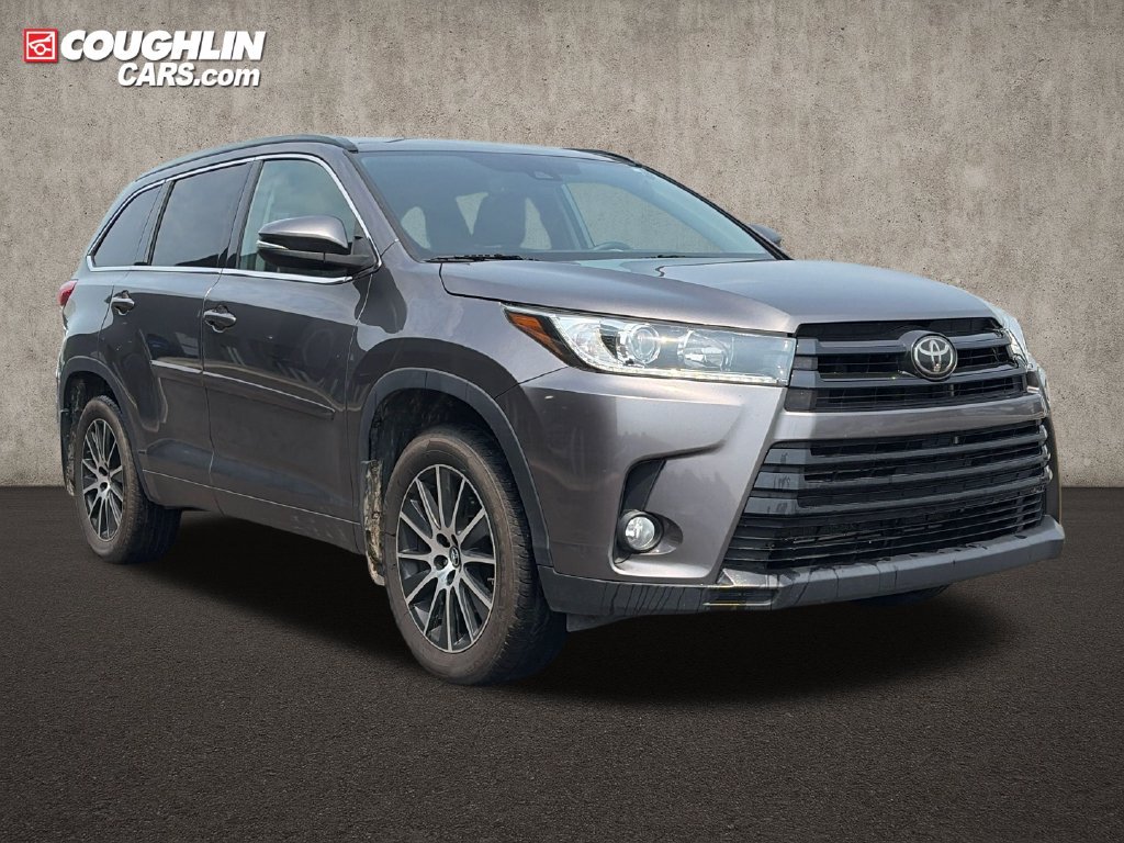 Used 2018 Toyota Highlander SE AWD/4WD 360° Tour