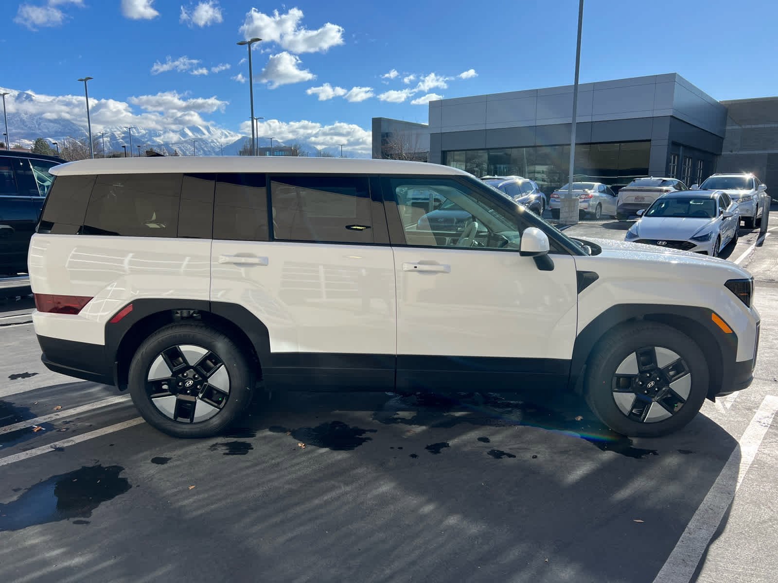 New 2026 Hyundai Santa Fe SE image 6
