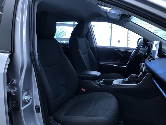 Certified 2025 Toyota RAV4 LE AWD/4WD image 22