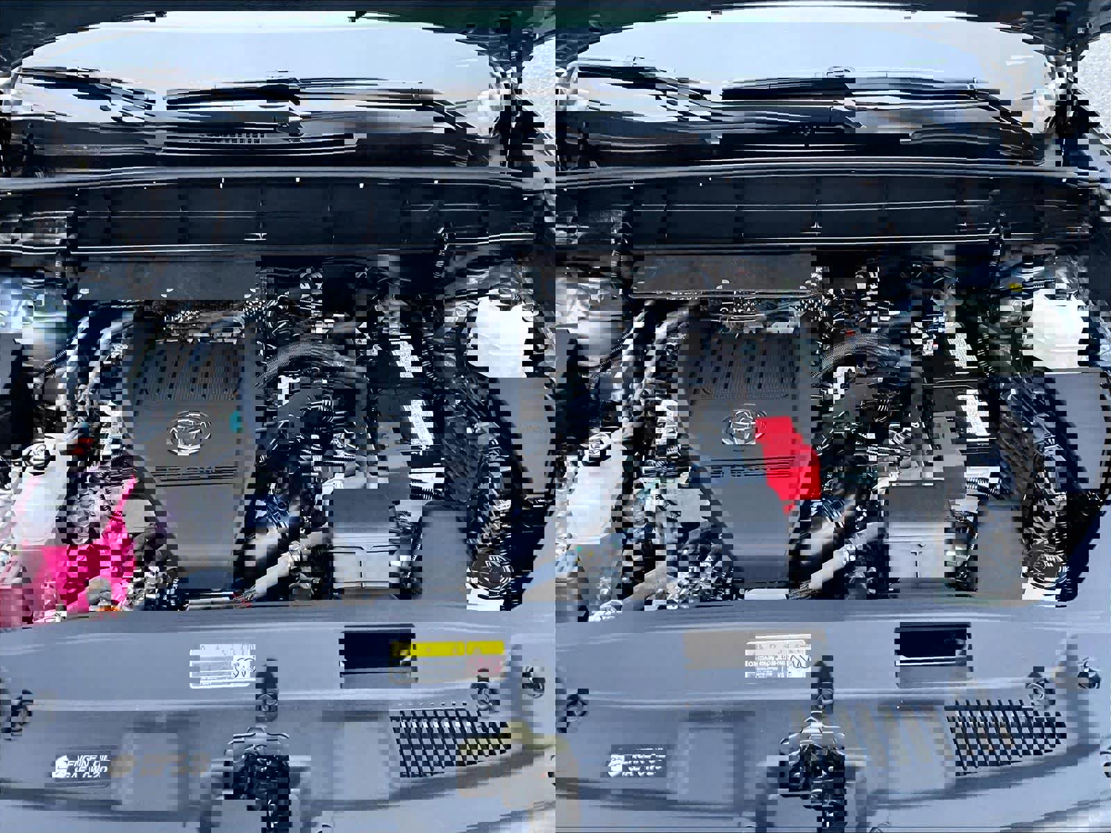 Used 2023 Toyota Highlander XLE image 31