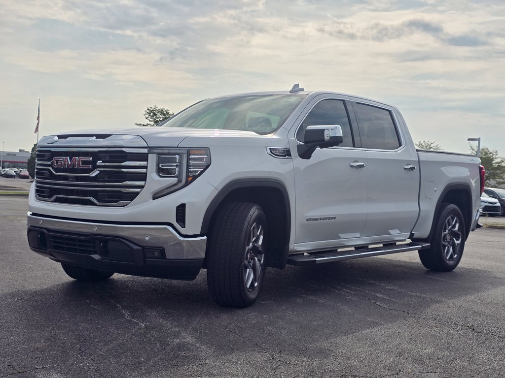 Used 2024 GMC Sierra 1500 SLT w/ SLT Premium Plus Package AWD/4WD image 13