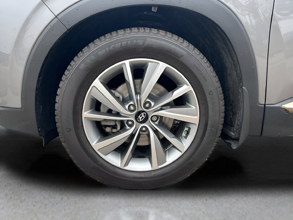 Used 2020 Hyundai Santa Fe Limited AWD/4WD image 33