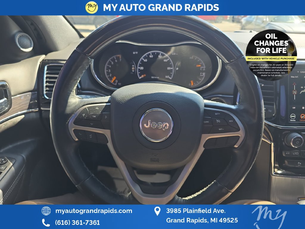 Used 2020 Jeep Grand Cherokee Overland AWD/4WD image 14
