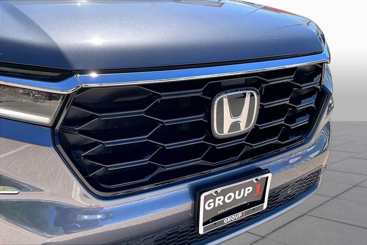 Used 2025 Honda Pilot Touring image 30