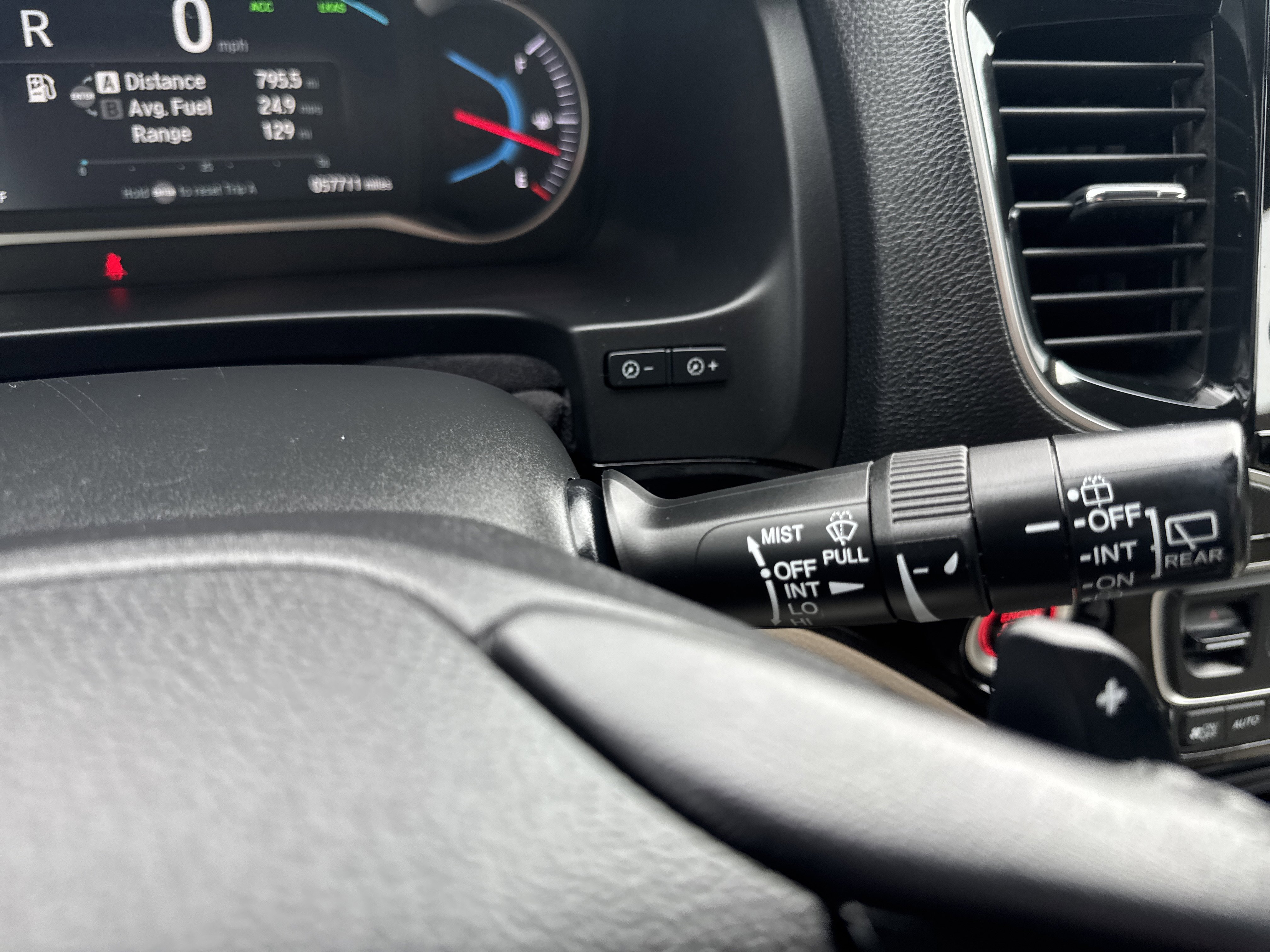 Used 2019 Honda Pilot Touring image 36