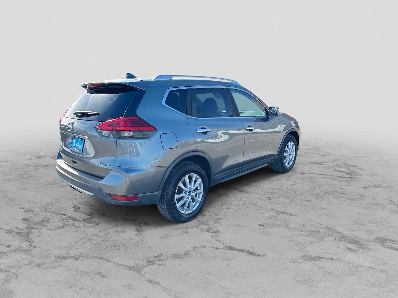 Used 2017 Nissan Rogue SV AWD/4WD image 8