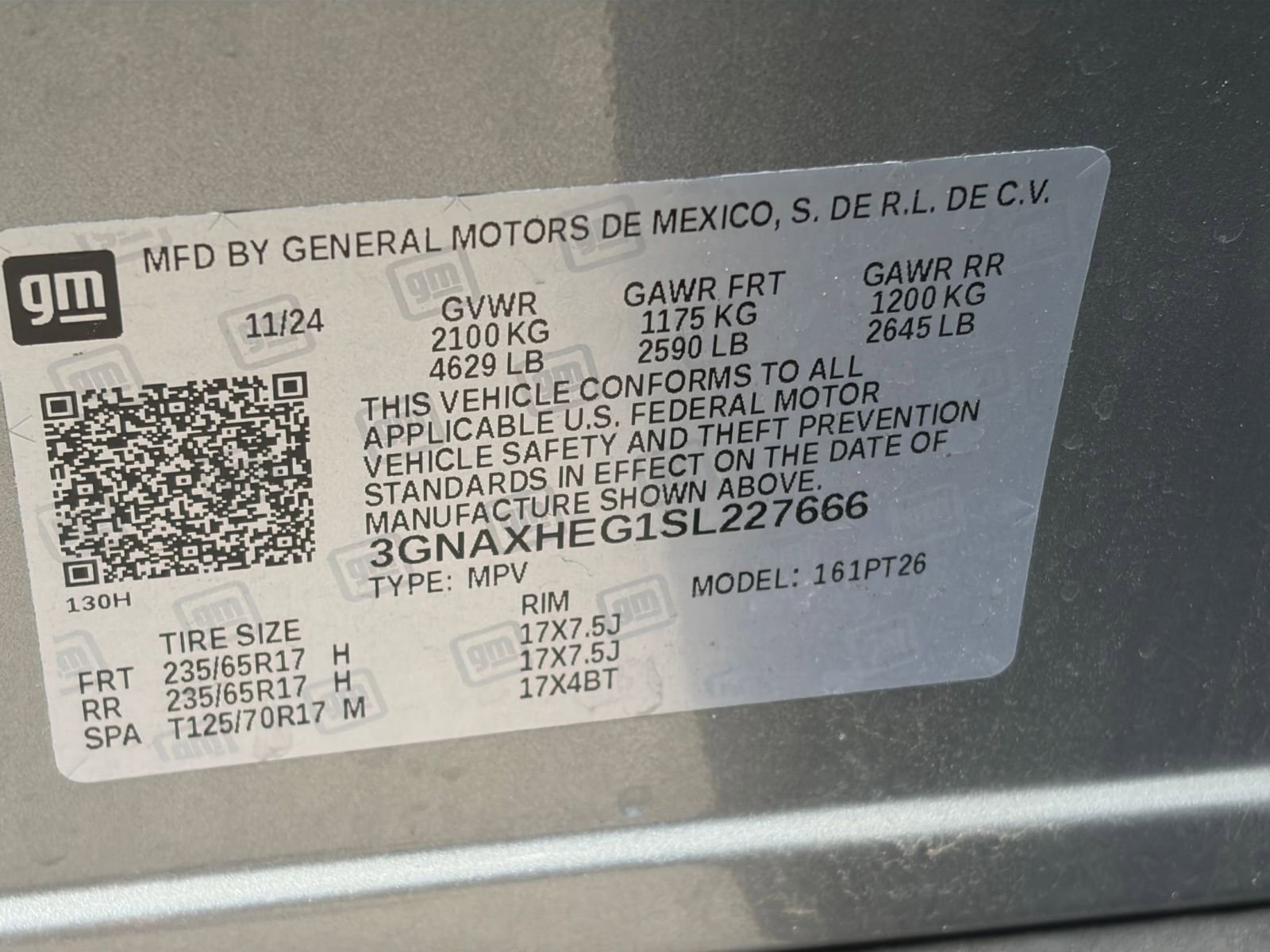 Used 2025 Chevrolet Equinox LT FWD image 39