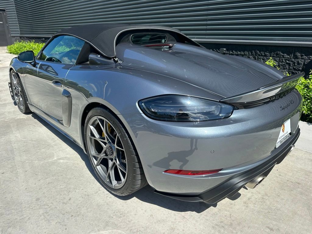 Certified 2025 Porsche 718 Boxster Spyder RS image 3