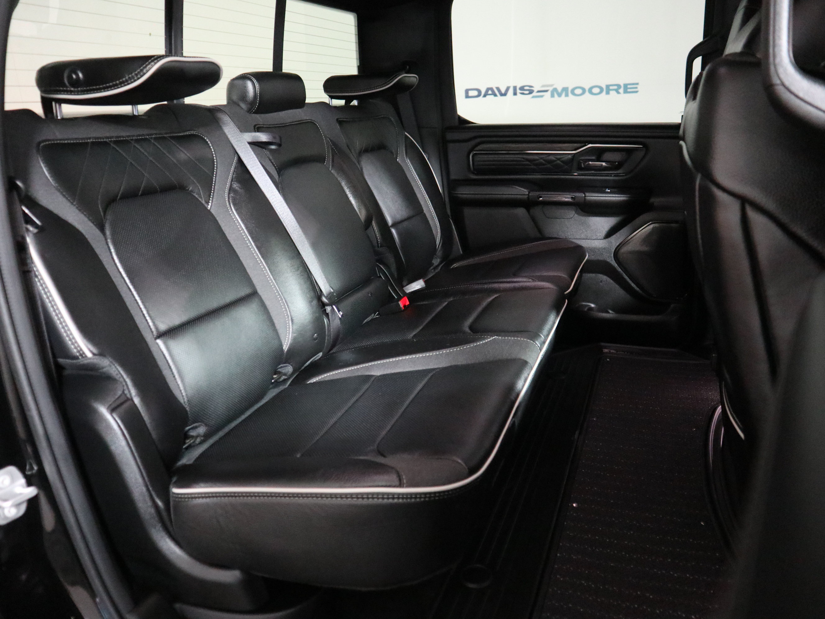 Used 2026 RAM 1500 Limited w/ Bed Utility Group AWD/4WD image 21