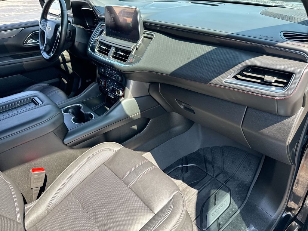 Used 2024 Chevrolet Tahoe RST w/ Luxury Package AWD/4WD image 65