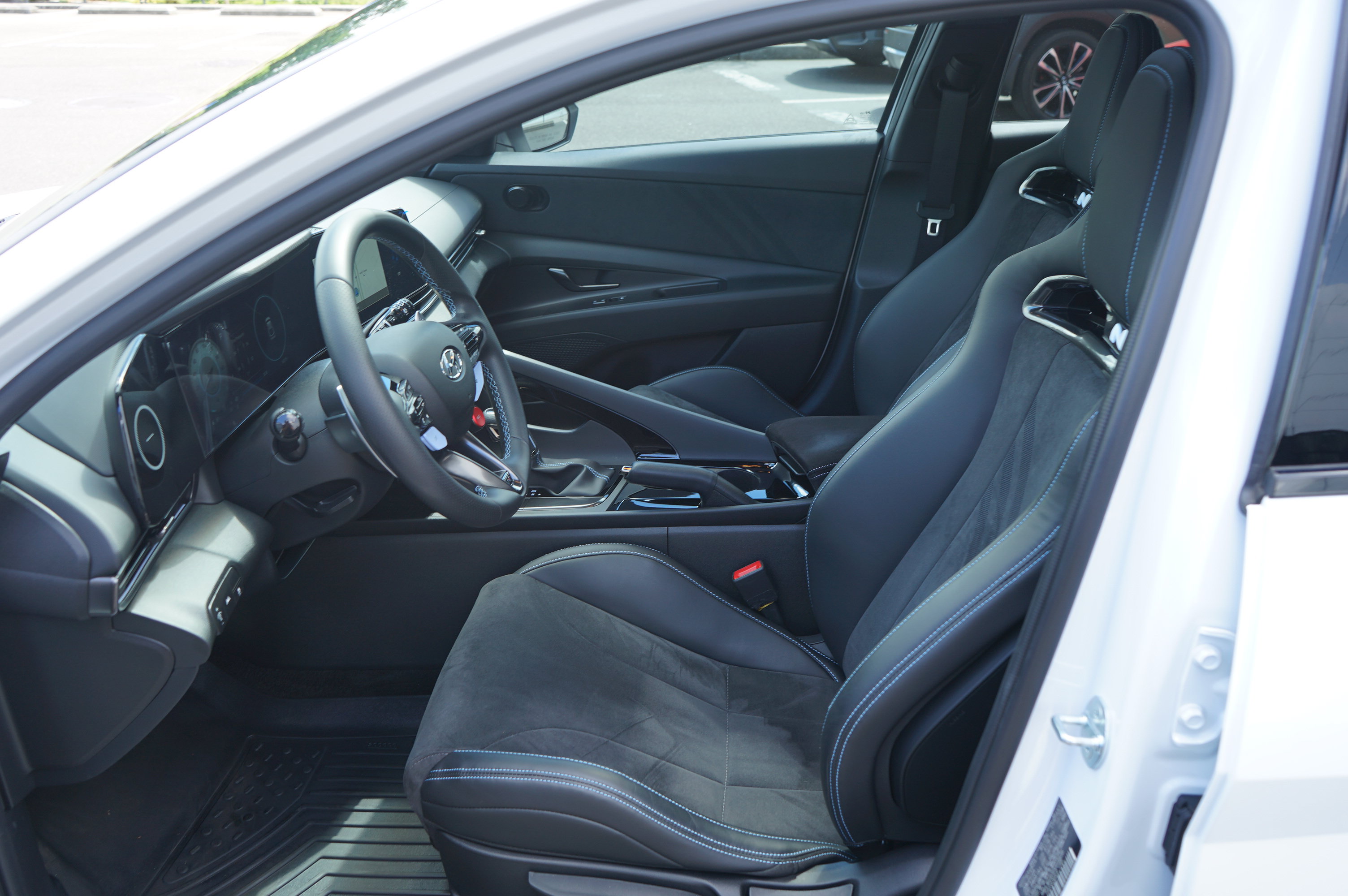 Used 2023 Hyundai Elantra N FWD image 16