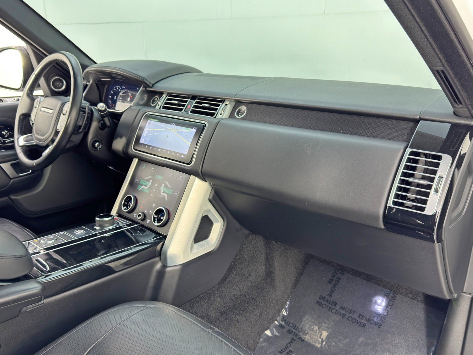 Used 2020 Land Rover Range Rover HSE AWD/4WD image 14