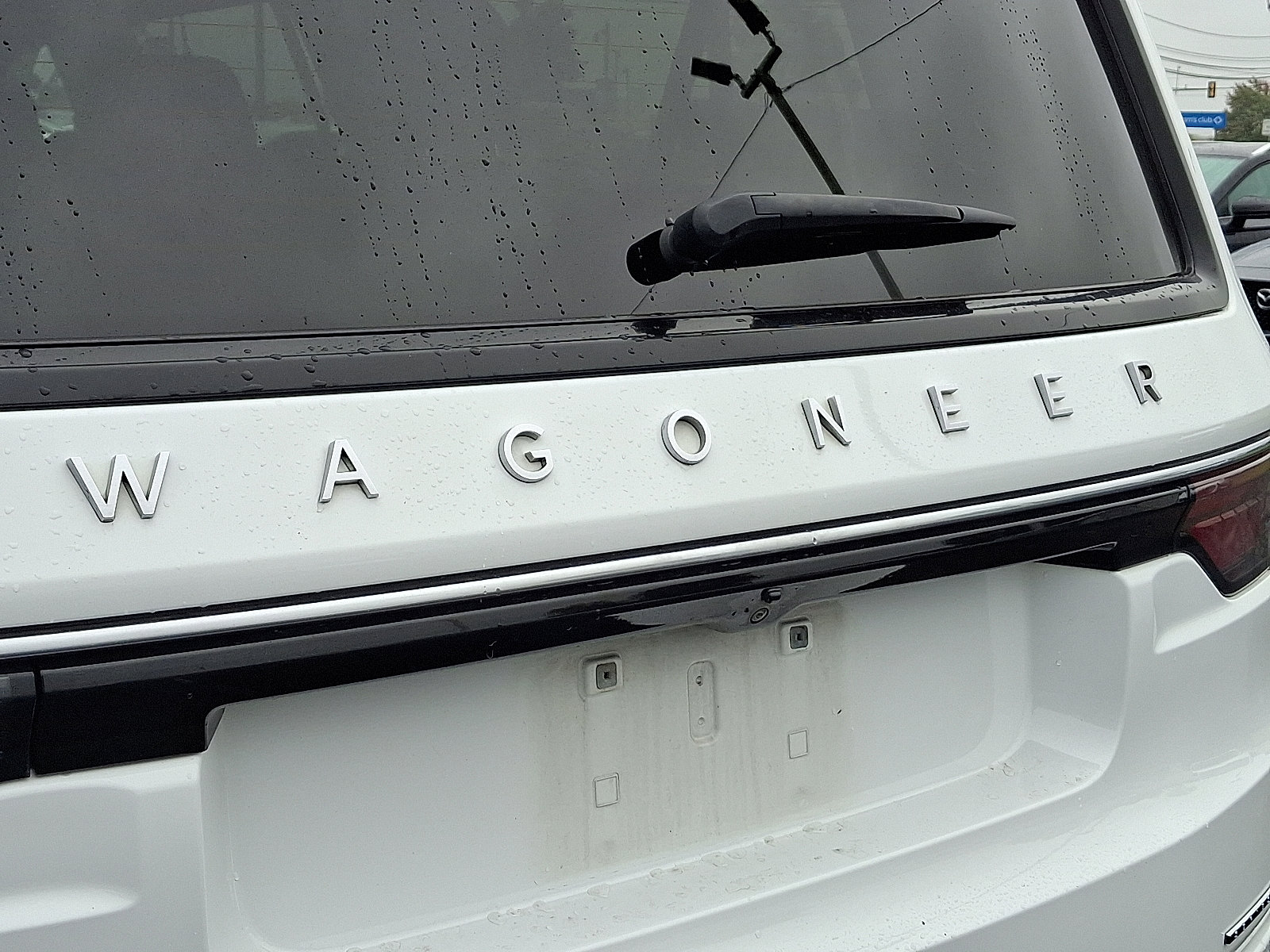 Used 2024 Jeep Wagoneer L Series II w/ Flexible Seating Group image 30