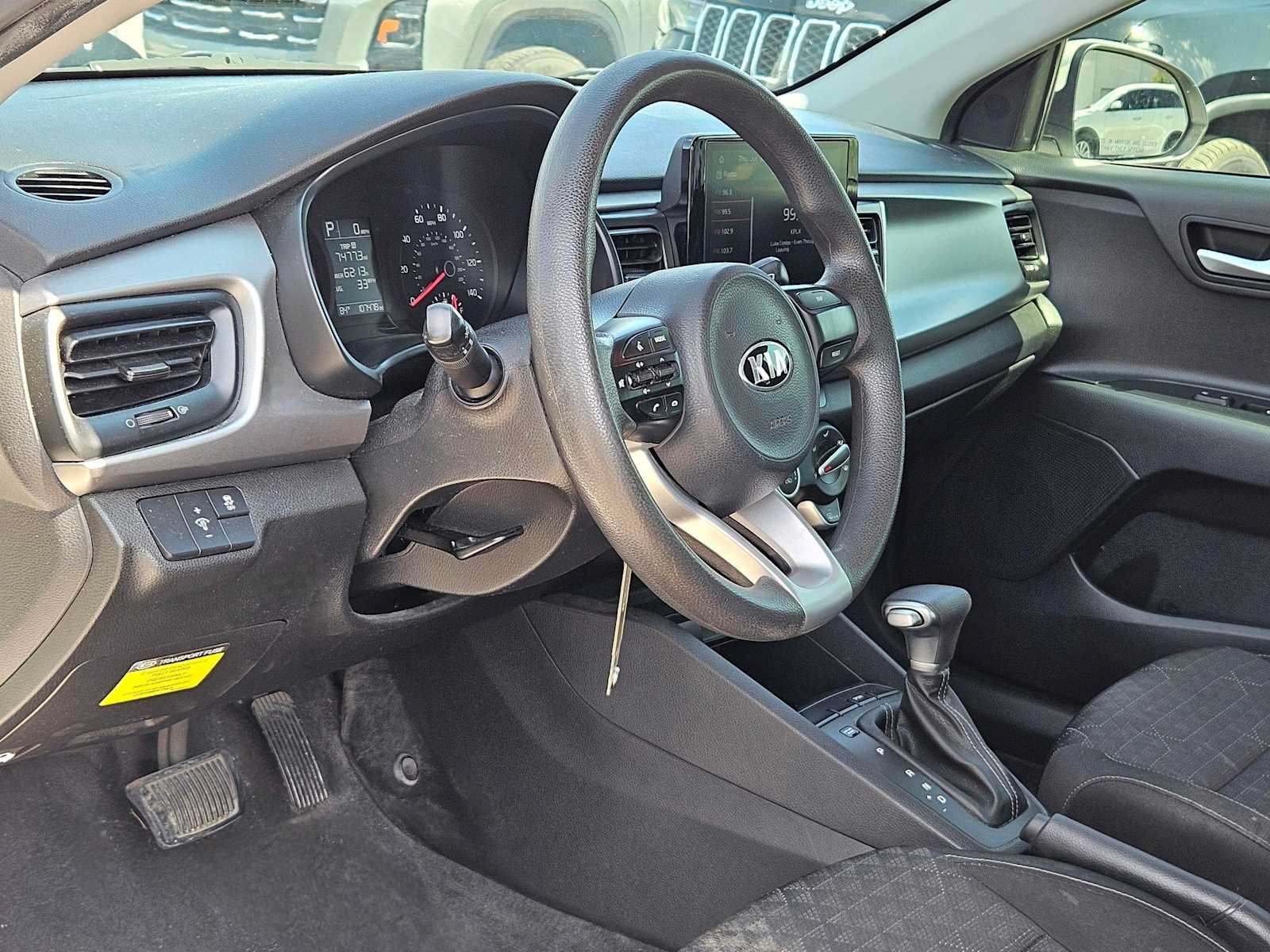 Used 2021 Kia Rio LX FWD image 2