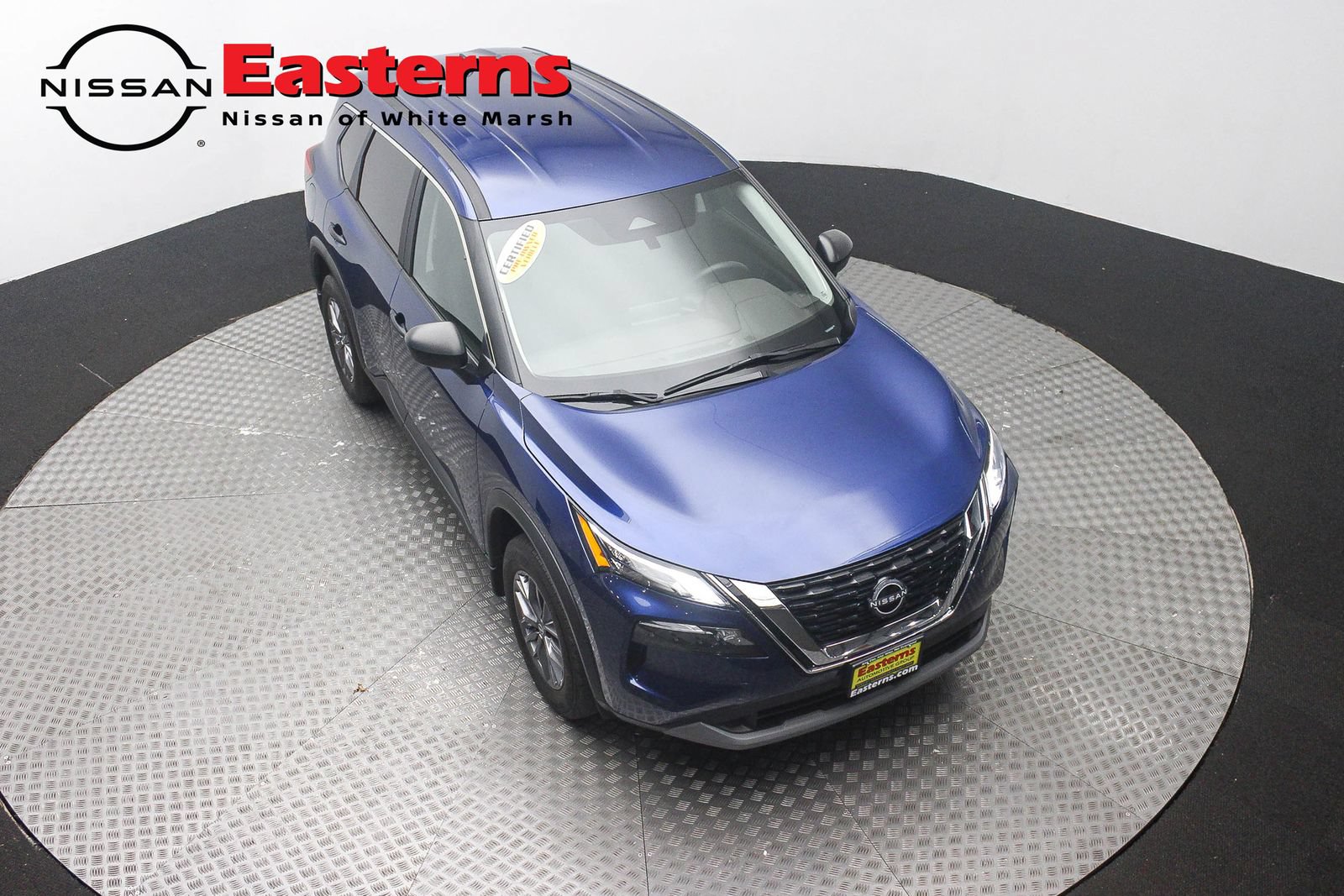 Used 2023 Nissan Rogue S AWD/4WD image 3