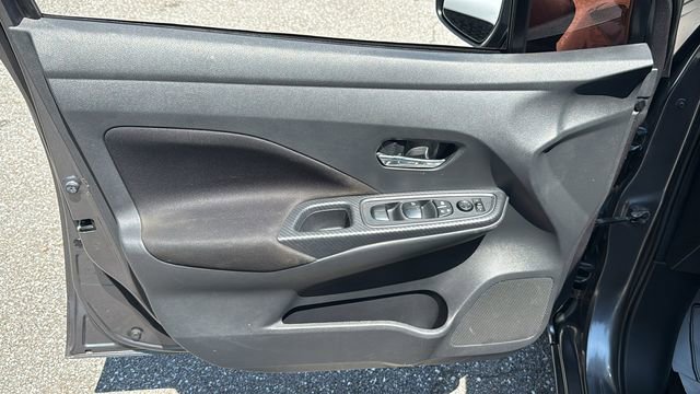 Used 2021 Nissan Versa SV image 17