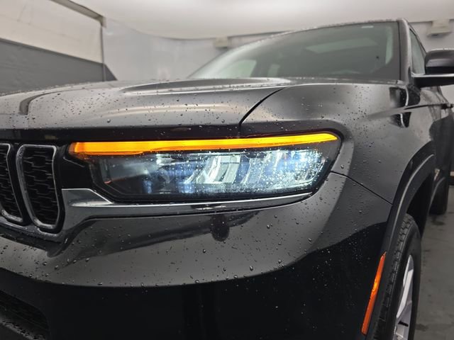 Used 2022 Jeep Grand Cherokee L Limited AWD/4WD image 14